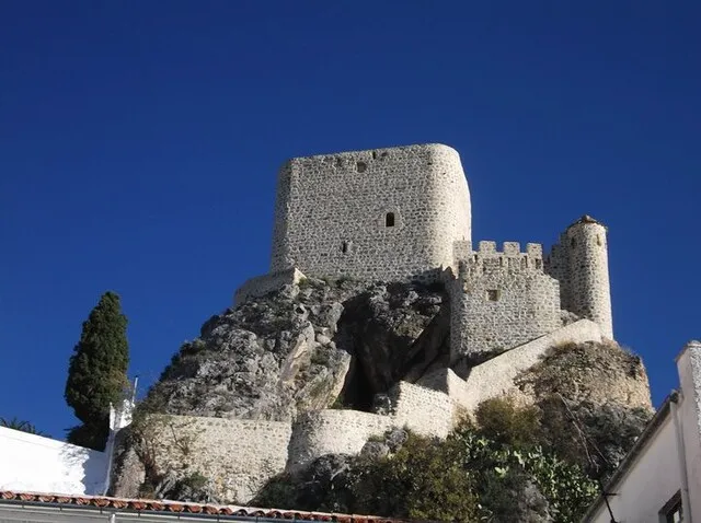 Castillo de Olvera