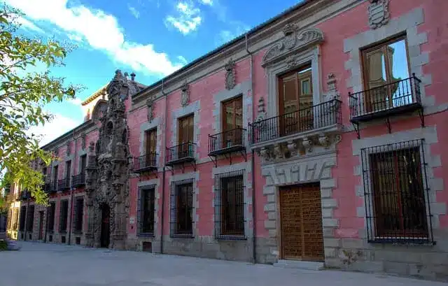 Hidden gems in Madrid: museo de historia de madrid