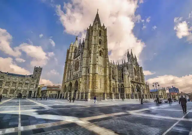 The best day trips from Madrid by train: León